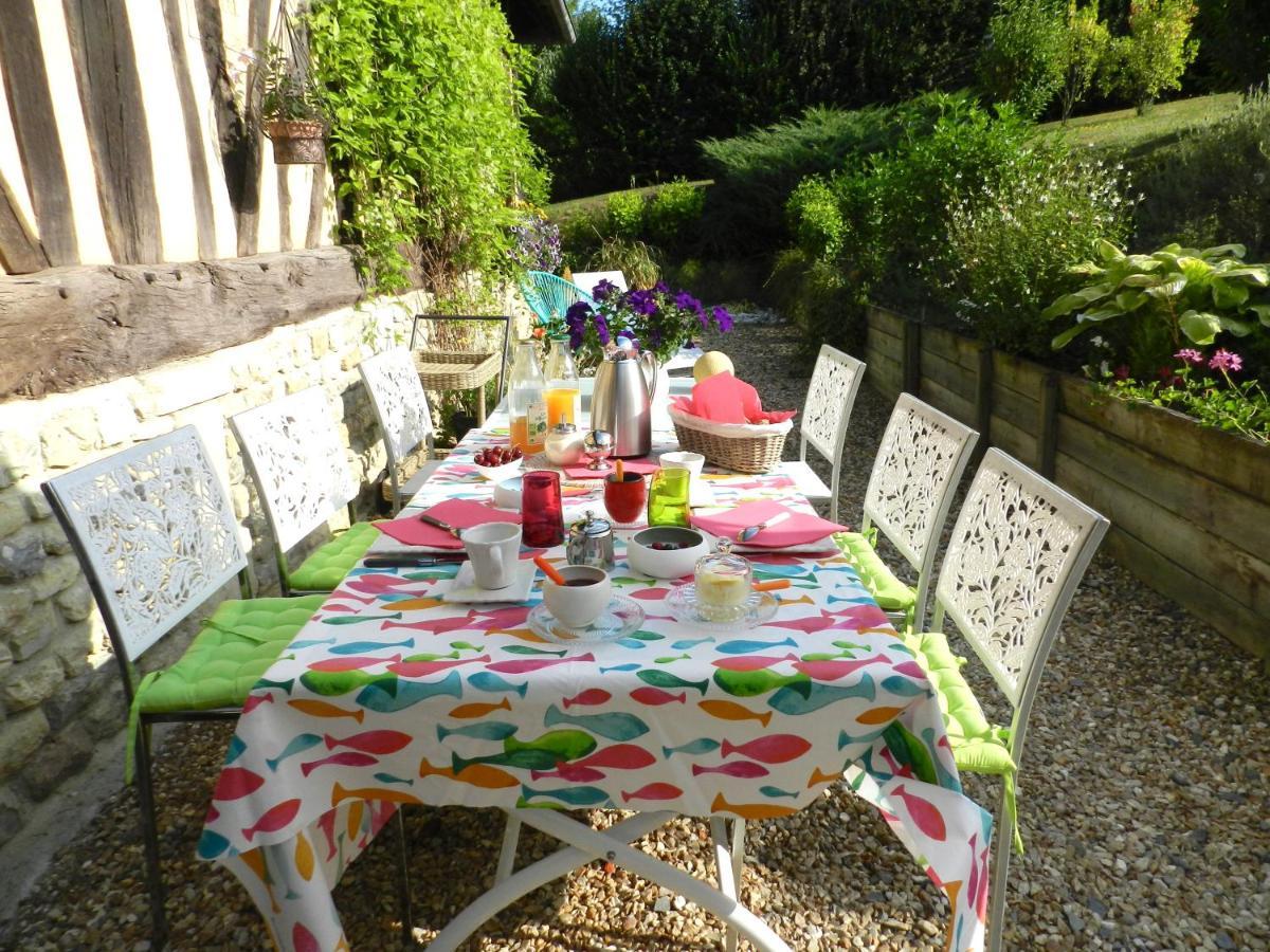 Le Pressoir Bed & Breakfast Beuvron-en-Auge Exterior photo